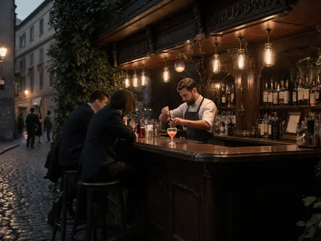 The Best Nightlife in Milan: Bars, Clubs, and Late-Night Eats You Can't Miss