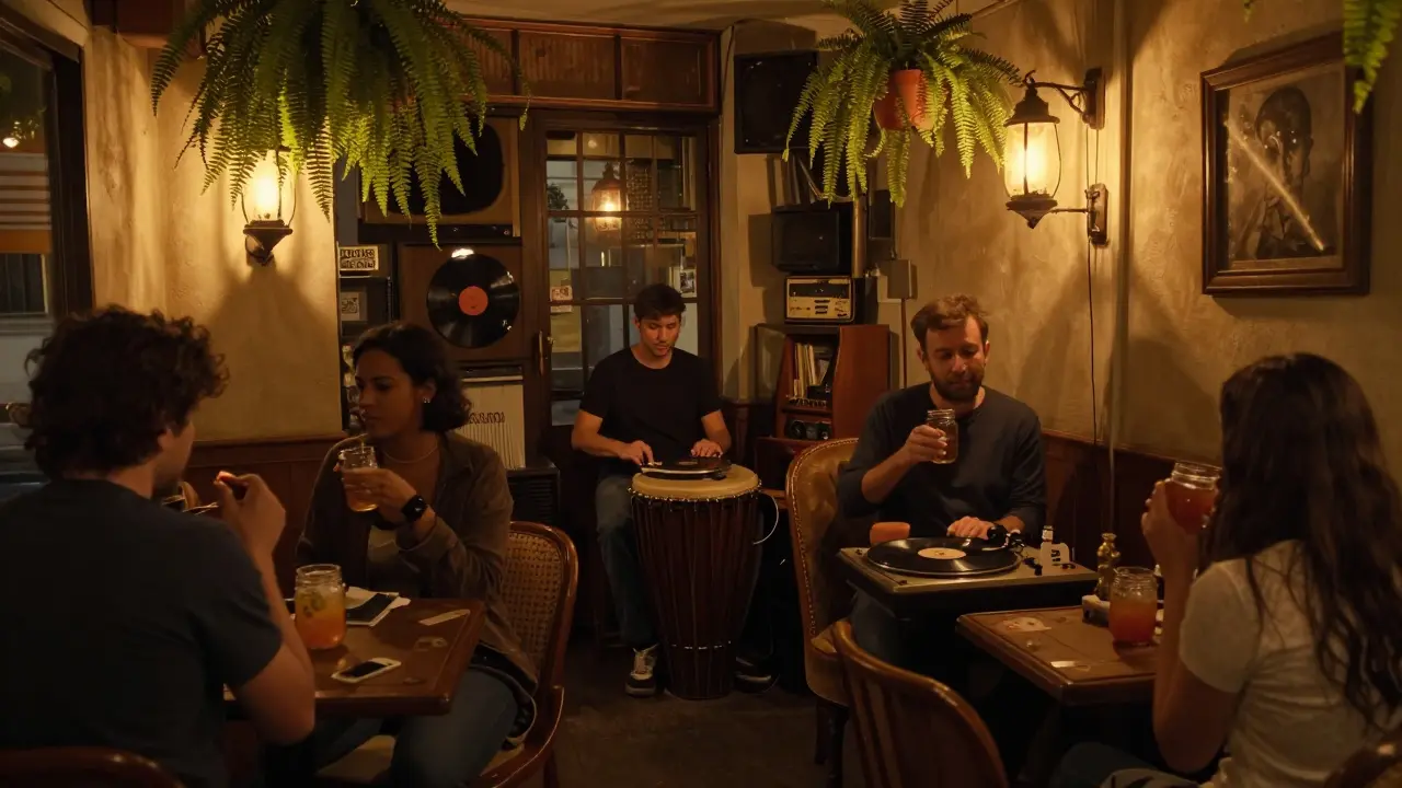 Top 10 Must-Visit Nightlife Destinations in Paris